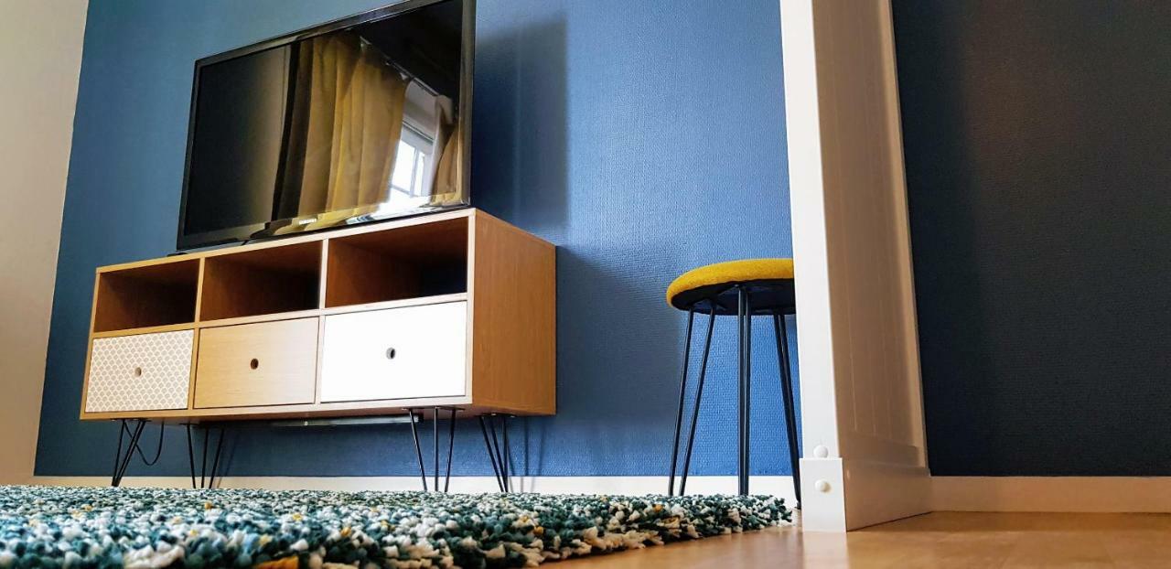 L'Idylle : T2 De Standing Avec Parking - Gare/Cite Des Congres/Lieu Unique Apartman Nantes Kültér fotó