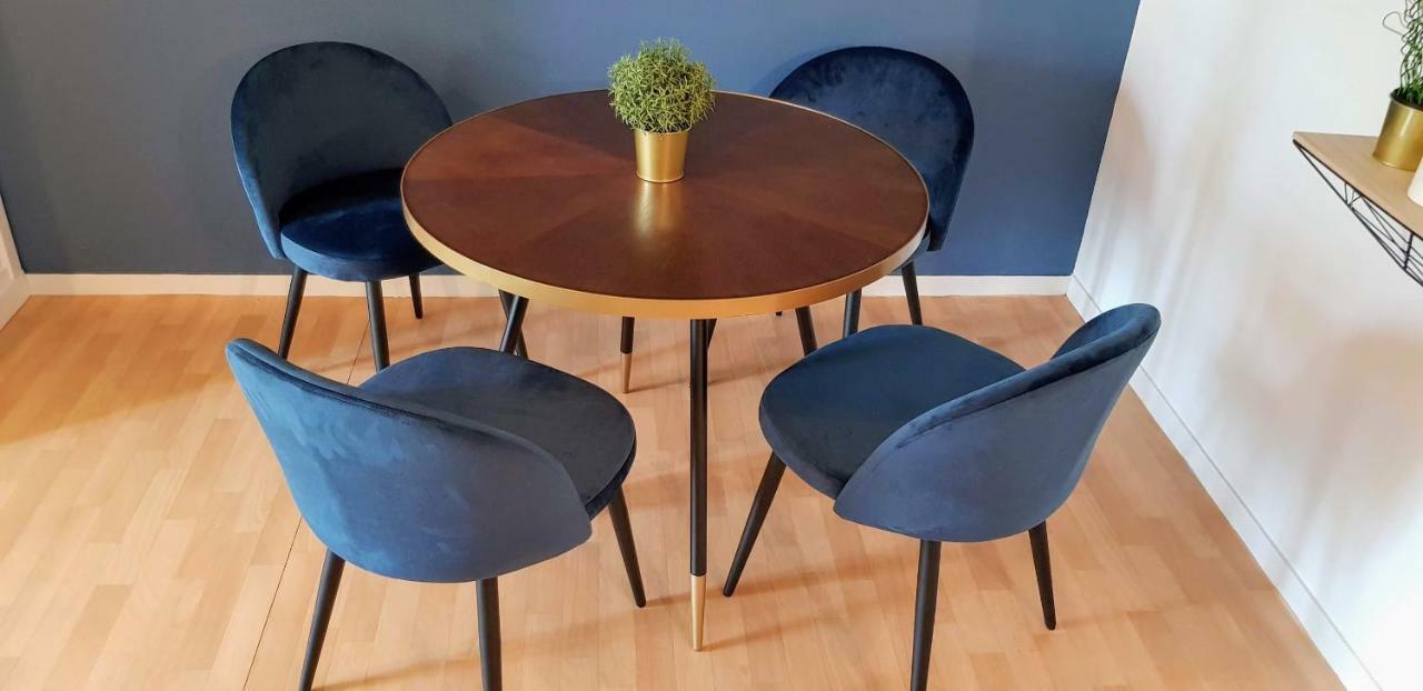 L'Idylle : T2 De Standing Avec Parking - Gare/Cite Des Congres/Lieu Unique Apartman Nantes Kültér fotó